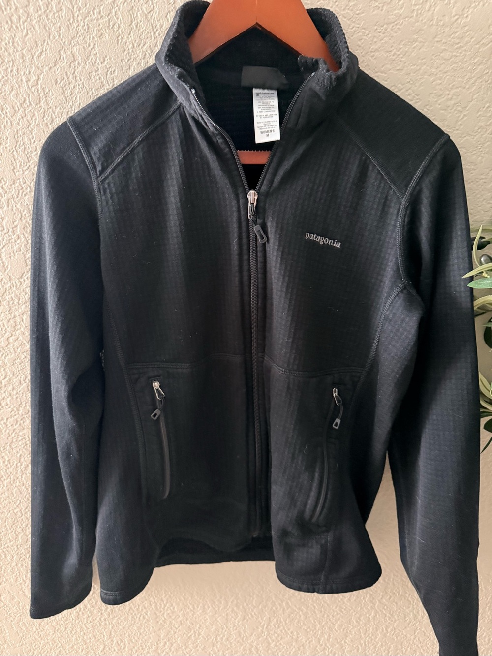 Patagonia Women’s M Black Full Zip Performance Jacket Stretch Outdoor Activewear